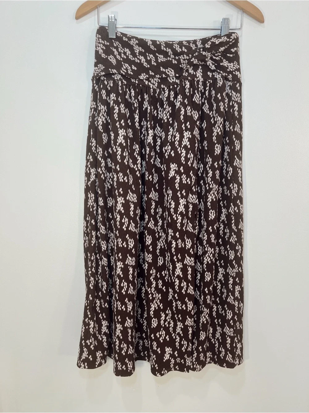 Anthropologie‎ Twist Front Midi Skirt